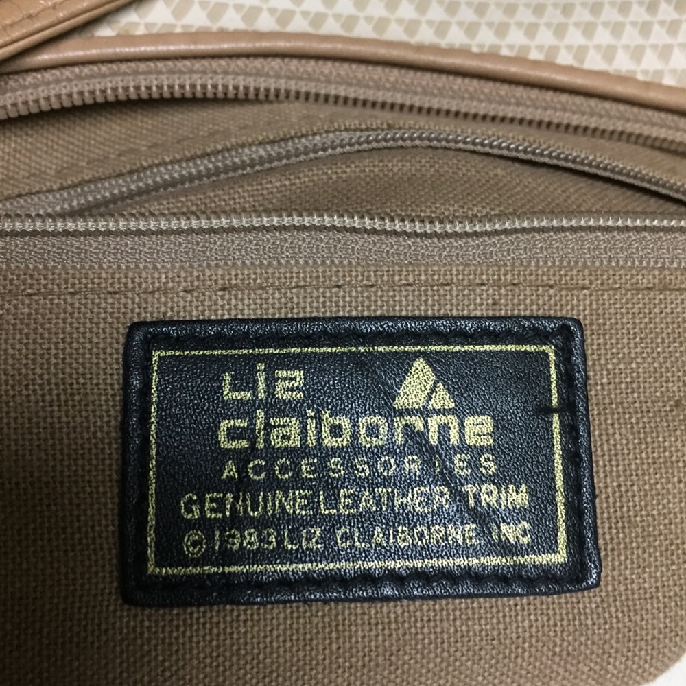Liz Claiborne Handbag - Picture 3 of 4
